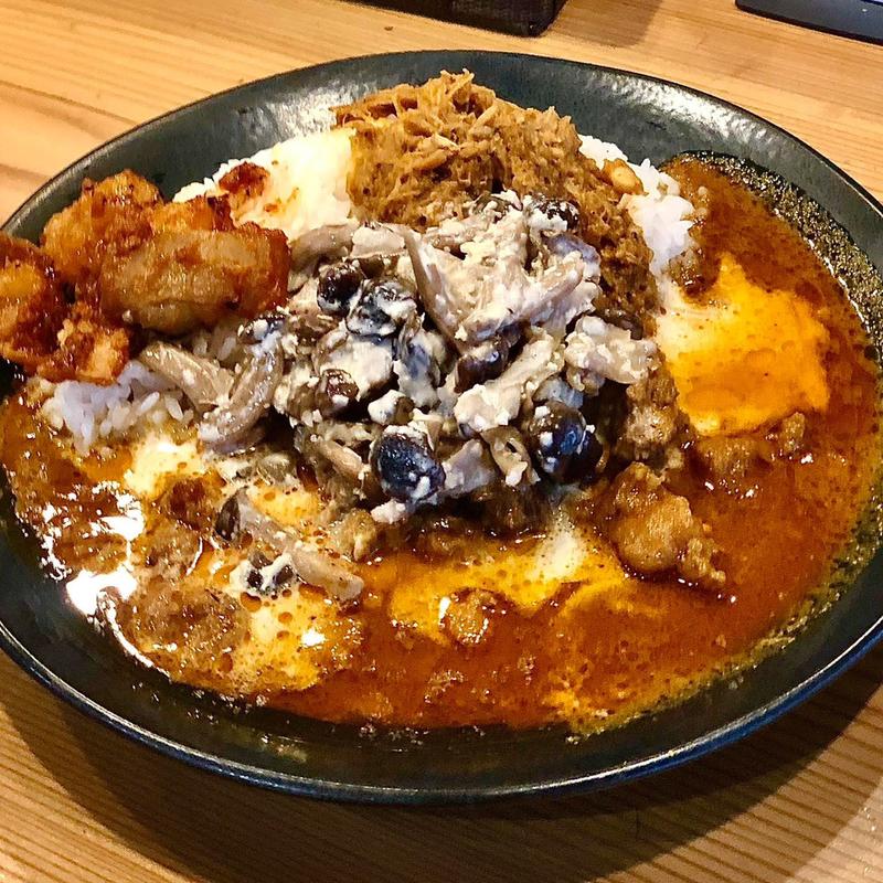 きのこと生姜のクリーム仕立てポークキーマ(JapaneseSpiceCurry WACCA（ワッカ）)