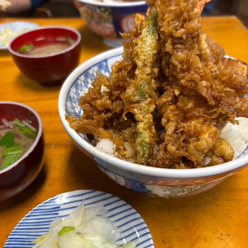 天丼 上(天ぷら 八ツ手屋)