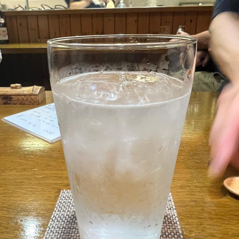 茜霧島のソーダ割り(よもぎ)