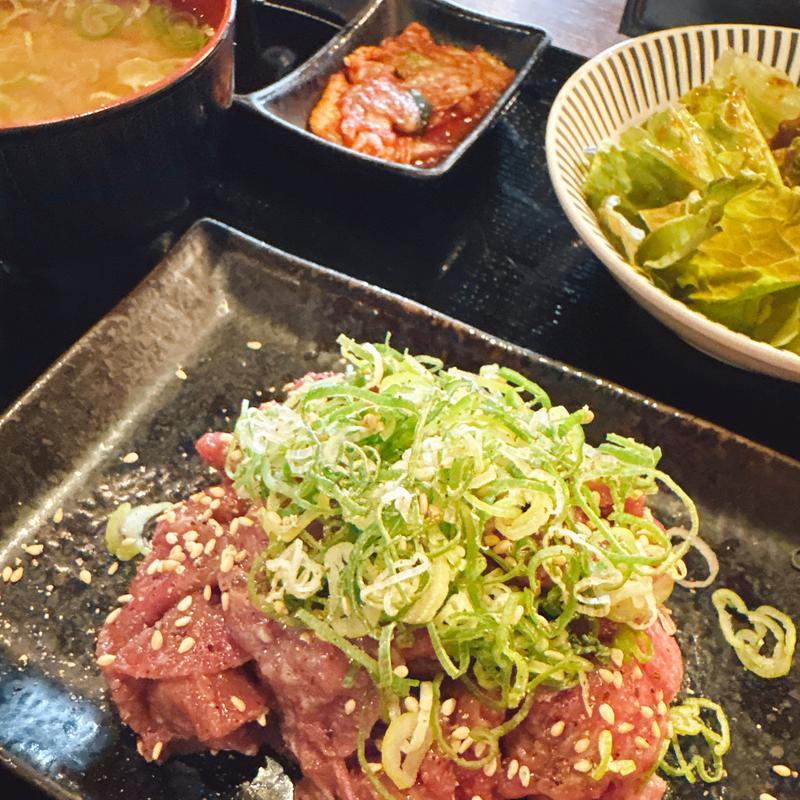 スジタン定食肉ダブル(焼肉 鬼に金棒 梅田 茶屋町店)