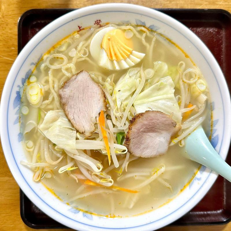 野菜ワンタン麺(大来軒 上安町支店 )