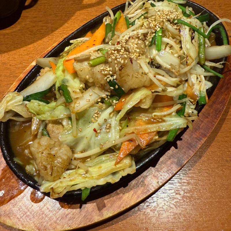 黒毛和牛特上ホルモン鉄板焼き(鮮味・鉄板酒場いっとく本店)