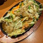 黒毛和牛特上ホルモン鉄板焼き