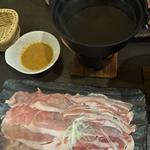 しゃぶしゃぶ(じごいもの豚 )