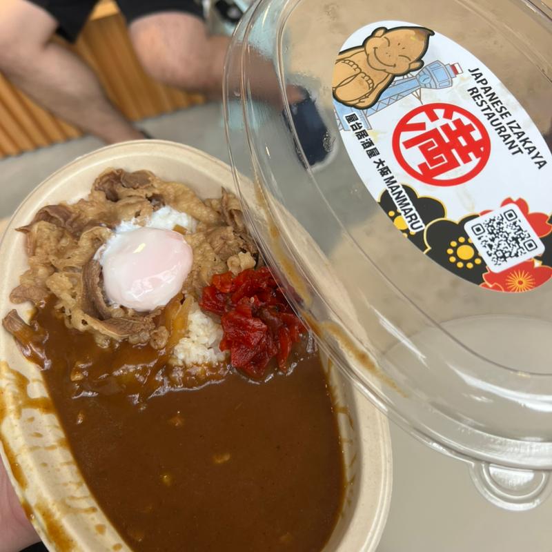 牛すき月見カレー(Japanese Izakaya Restaurant MANMARU )(ORA外食パビリオン 宴)