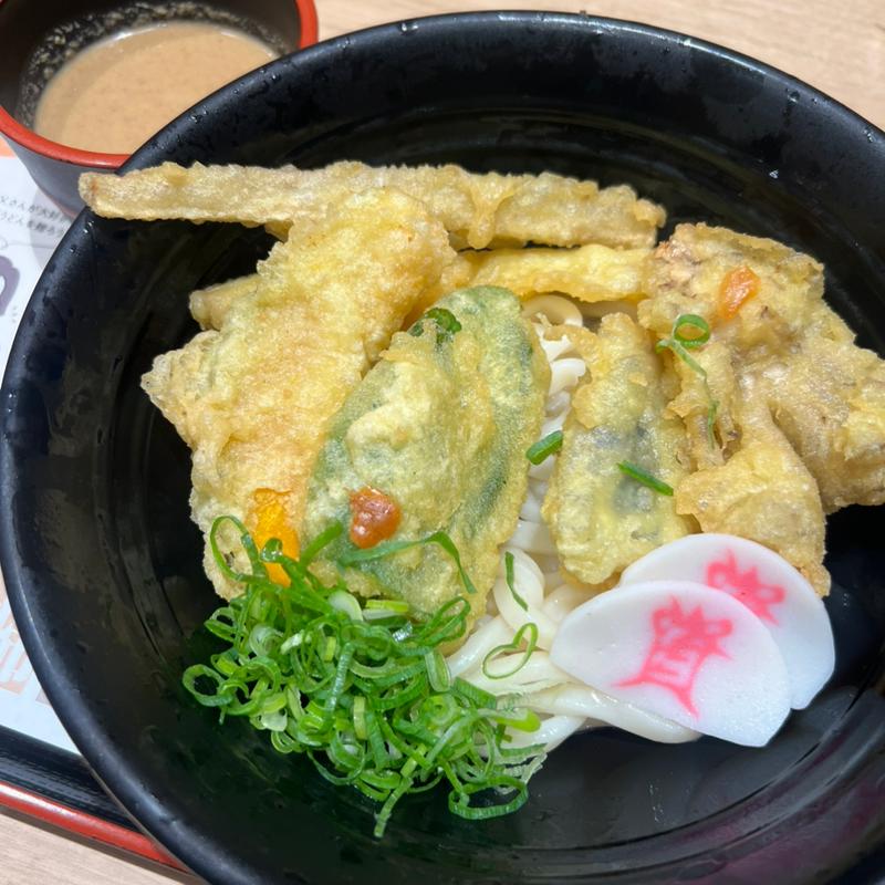 ごまだれ野菜天ぶっかけうどん（冷）(資さんうどん 尼崎アマドゥ店)
