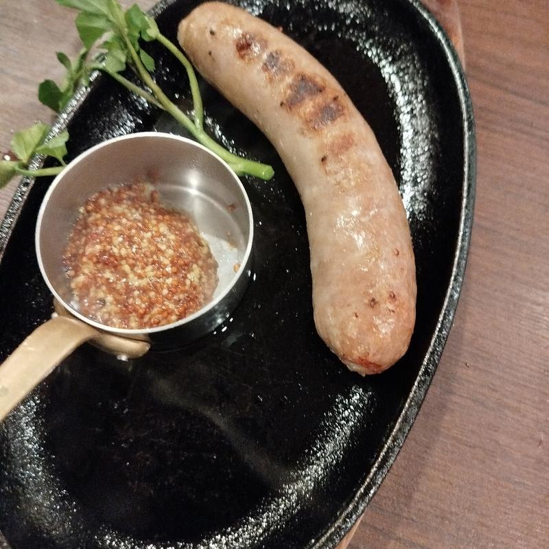 伝統のジャンボソーセージ(シーフード メヒコ 浅草店 （Seafoodメヒコ　【旧店名】浅草洋食）)