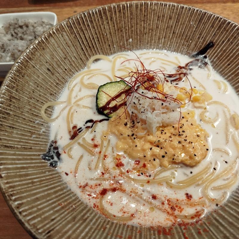 ズワイガニとトリュフエッグ(TAVERNA UOKIN 京橋店)