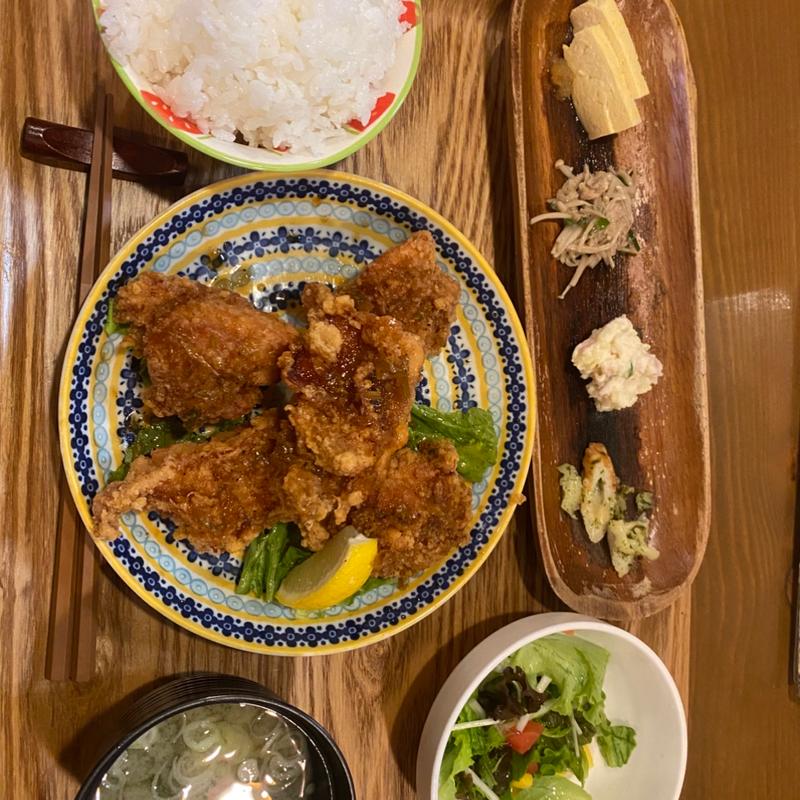 唐揚げ定食(チャリチャリ)
