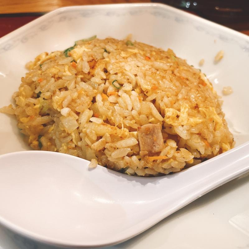 ミニチャーハン(古潭ラーメン 阪急グランドビル サン広場店)