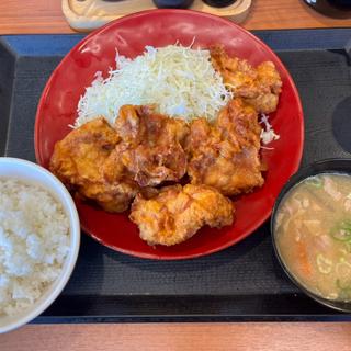 から揚げ定食
