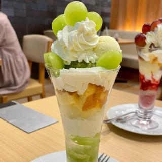 シャインマスカット(銀座コージーコーナー鶴見東口店)