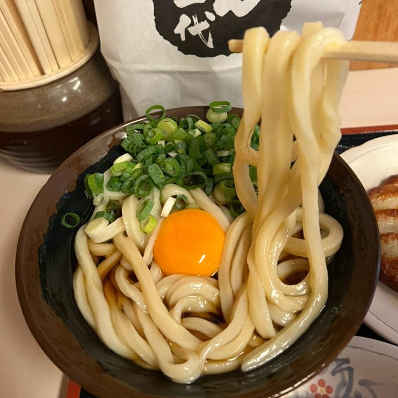 玉子ぶっかけ冷(手打十段 うどんバカ一代)