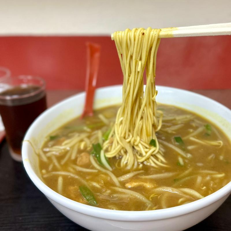 カレーラーメン(ばん里)