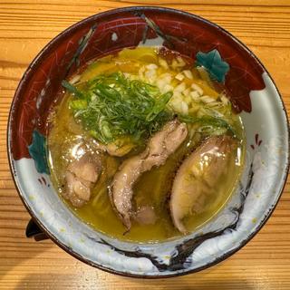 内モンゴル塩らぁめん燻製鶏(麺屋夢風)