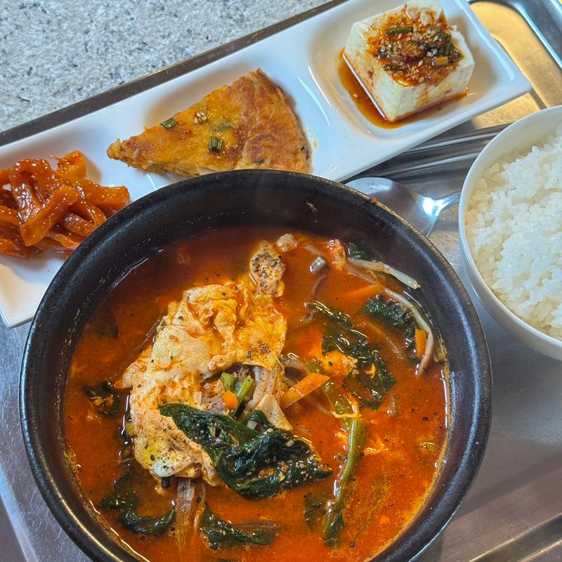 ユッケジャン(東大門食堂)