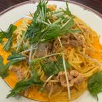 観音池ポークの豚キムチクリームスパゲッティ（ランチセット）(ウルワシ 一ツ葉店 )