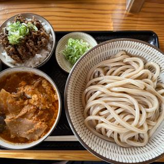 辛たま肉汁うどん 中盛