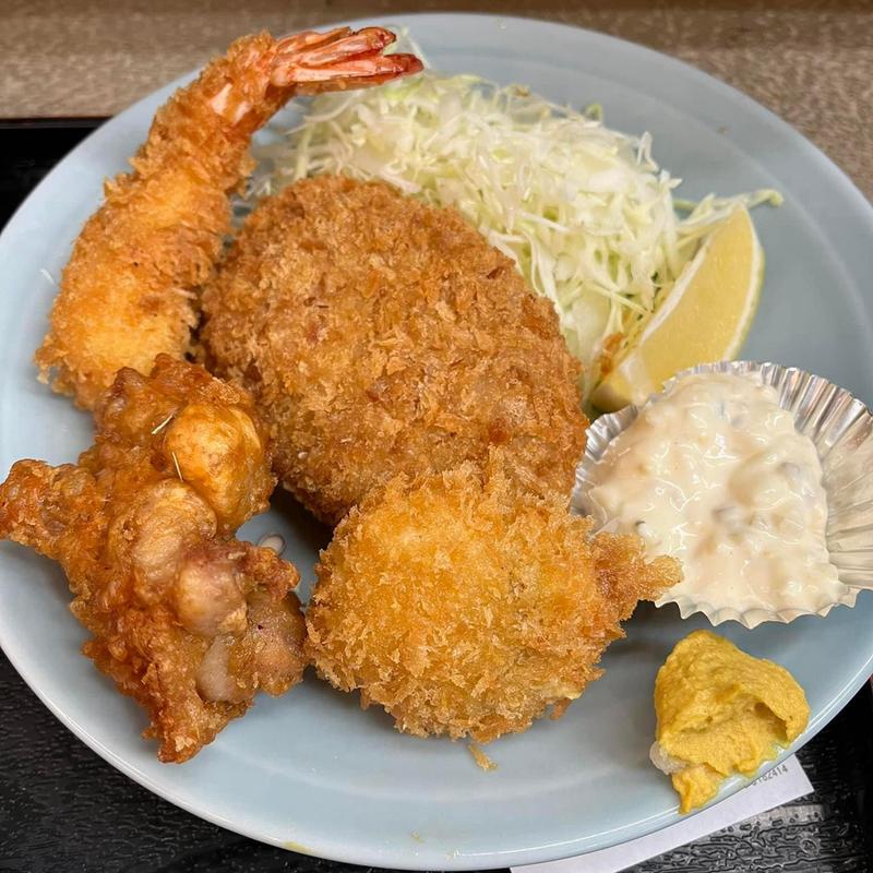 フライ盛り合わせ定食(乃んき食堂 )