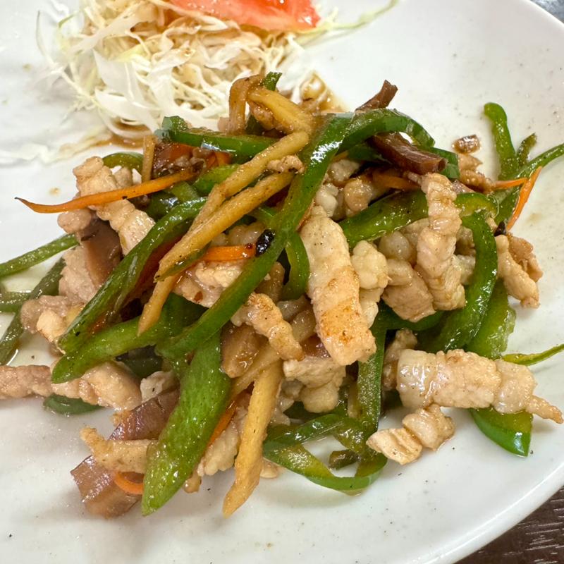 チンジャオロース（ハーフ）(珉珉 茨木店)