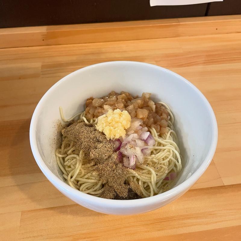 悪いアブラ和え玉(煮干しソバと米　今日の1番)