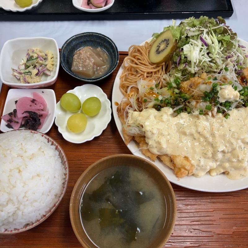 チキン南蛮定食(花藤食堂)