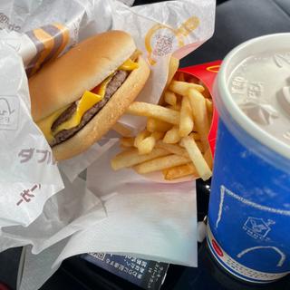 ダブルチーズバーガーセット
