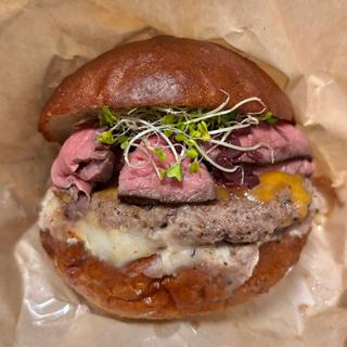 国産牛ローストビーフバーガー(レザートランプキッチン （LEATHER TRAMP KITCHEN）)
