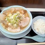 中華そば(新橋ニューともちんラーメン蒲田西口駅前店)