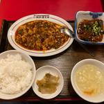 陳麻婆豆腐　油淋鶏セット