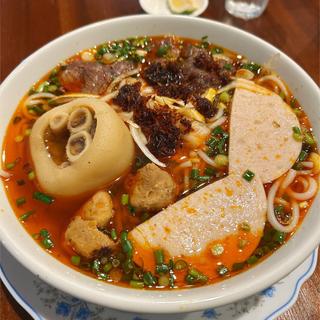 Bún bò Huế(Quán Cô Nga)