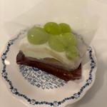 シャインマスカットのケーキ