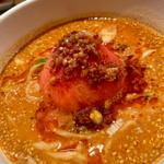 赤トマト担々麺