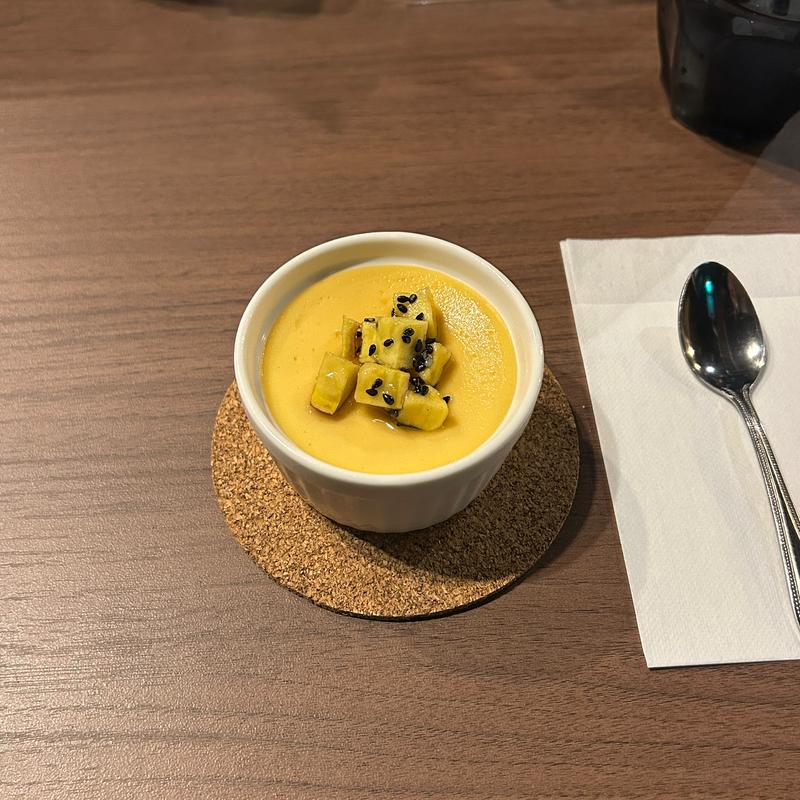 スイートポテ美プリン(Cafe la full moon)