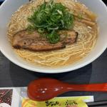 豚骨しょうゆラーメン
