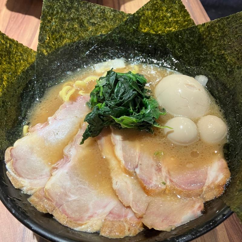 特製醤油ラーメン(横浜家系らーめん　海老名家)
