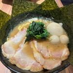 特製醤油ラーメン