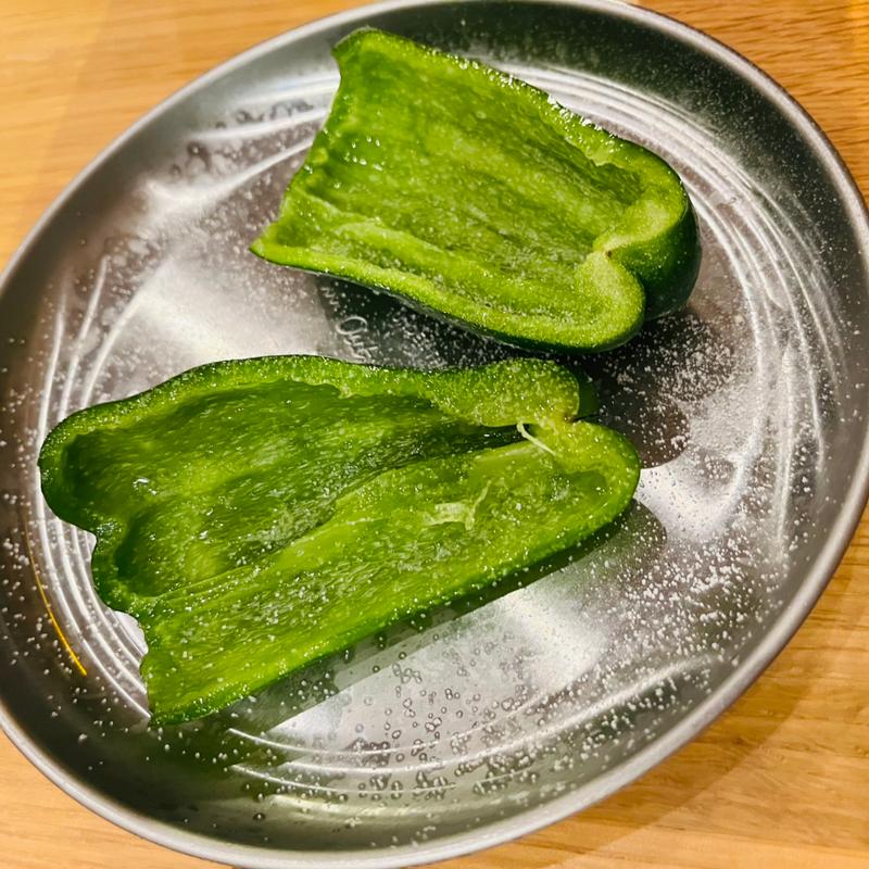 冷やしピーマン(やきとり 鳥や)