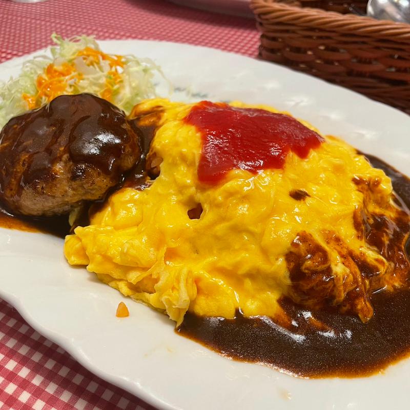 オムライスと一口ハンバーグ(レストラン あづま)
