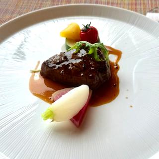 優雅なひととき　国産牛フィレ肉　トリュフソース(イル・テアトロ／ホテル椿山荘東京)