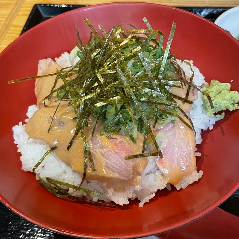 胡麻かんぱち丼、ミニそばセット(九州酒場 つくし ラ チッタデッラ)