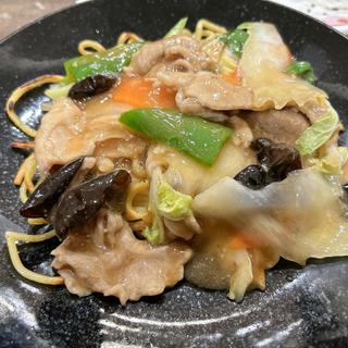 豚肉たっぷりあんかけ焼きそば