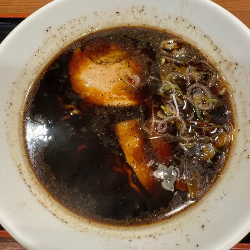 ブラックラーメン(名立谷浜サービスエリア下り線テイクアウトコーナー )