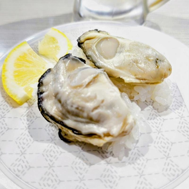 広島県産牡蠣握り(はま寿司 関内セルテ店)