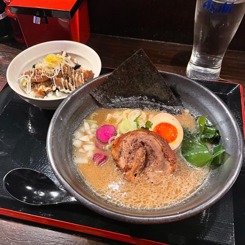 泥醤油らーめん(麺処 三虎（みとら）)