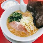 醤油ラーメン(ラーメン山岡家 東金店)