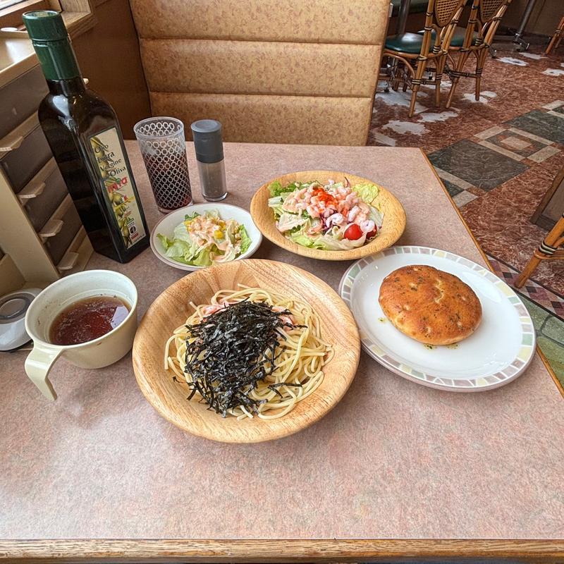 ランチパスタ+小エビサラダ+フォッカチオ(サイゼリヤ 八千代大和田新田店)