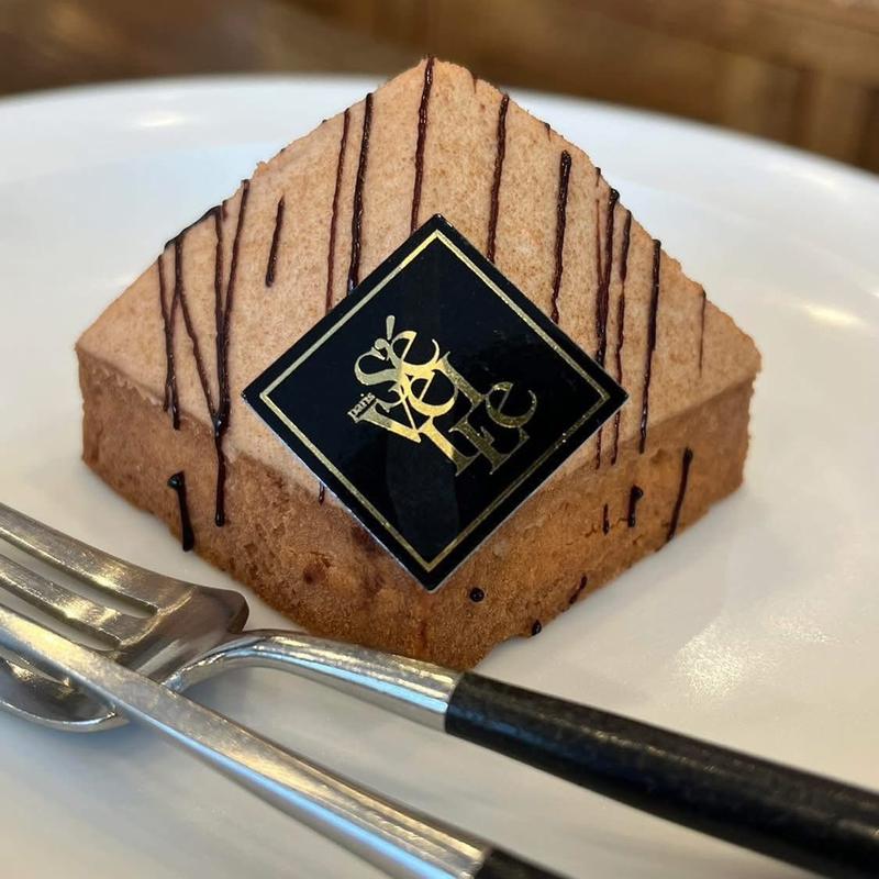 シャテニュレイ(パリ・セヴェイユ)