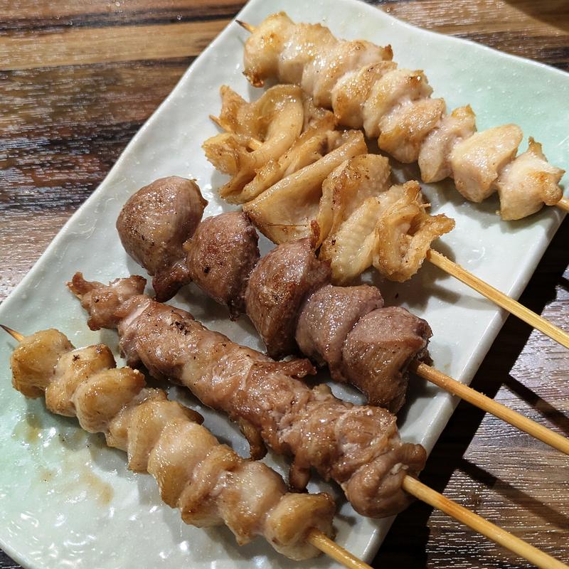 焼き鳥5本盛り(炉端とおでん 呼炉凪来 横浜店)