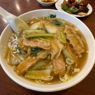 パイコー麺(品珍閣)